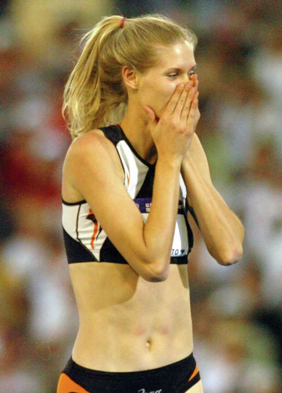 At 36, high-jumper Acuff raising the bar yet again