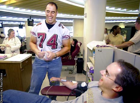 DAVE FIORE, FORMER SAN FRANCISCO 49ers LINEMAN AND HOFSTRA ALUM, TO HAVE  HIS JERSEY NUMBER RETIRED SATURDAY - Hofstra University Athletics