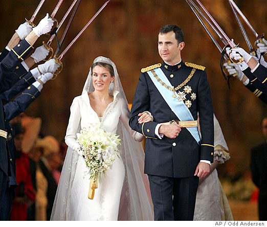 Crown prince of Spain marries ex-anchorwoman