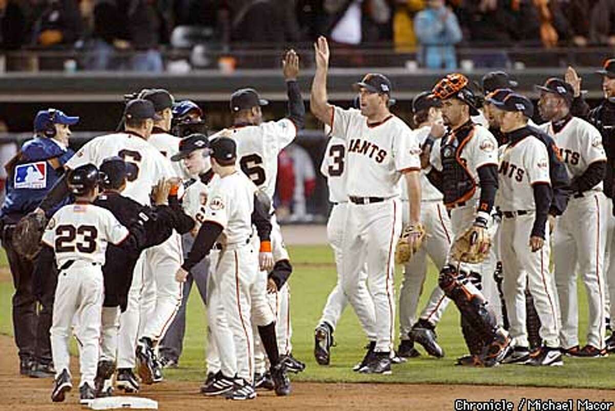 Gallery 2002 World Series