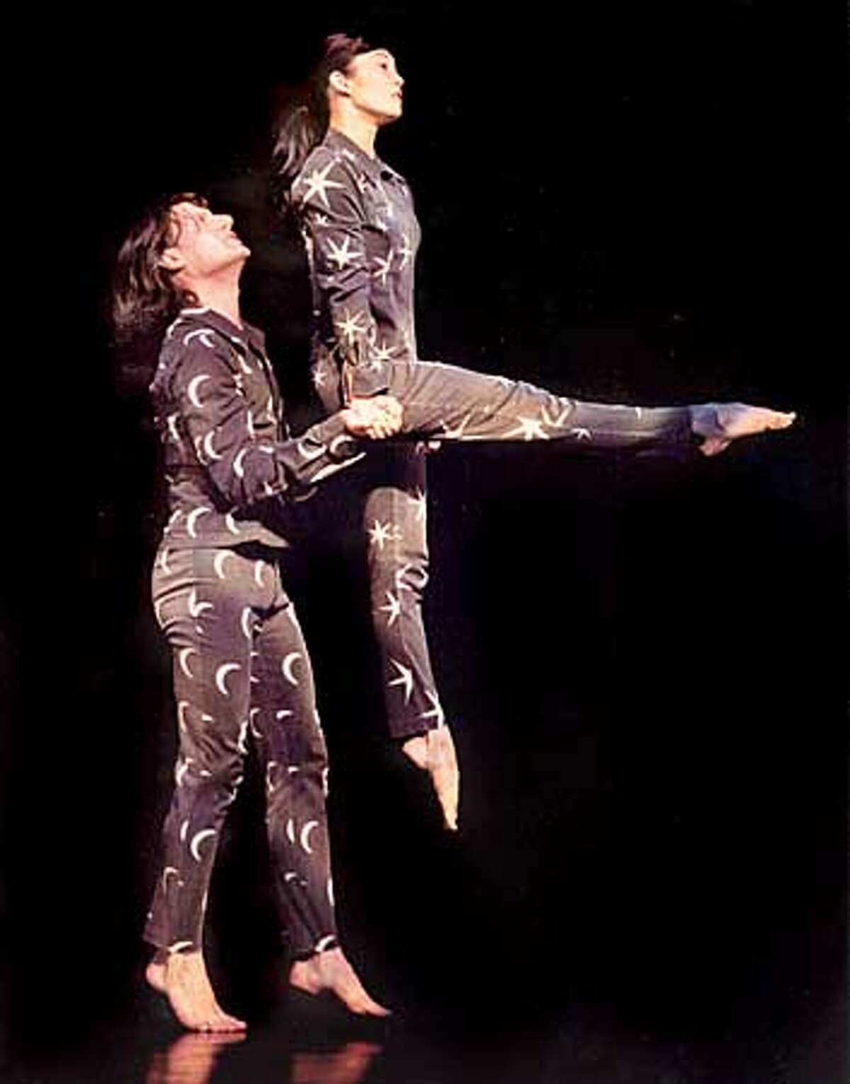Shawn Gannon and Maile Okamura perfroming in Resurrection, one of 5 repertory works presented by Cal Performances October 3-6, 2002.