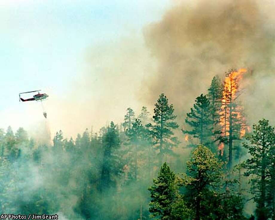 Hundreds flee fire near Tahoe / 400 battle flames Kingsbury Grade