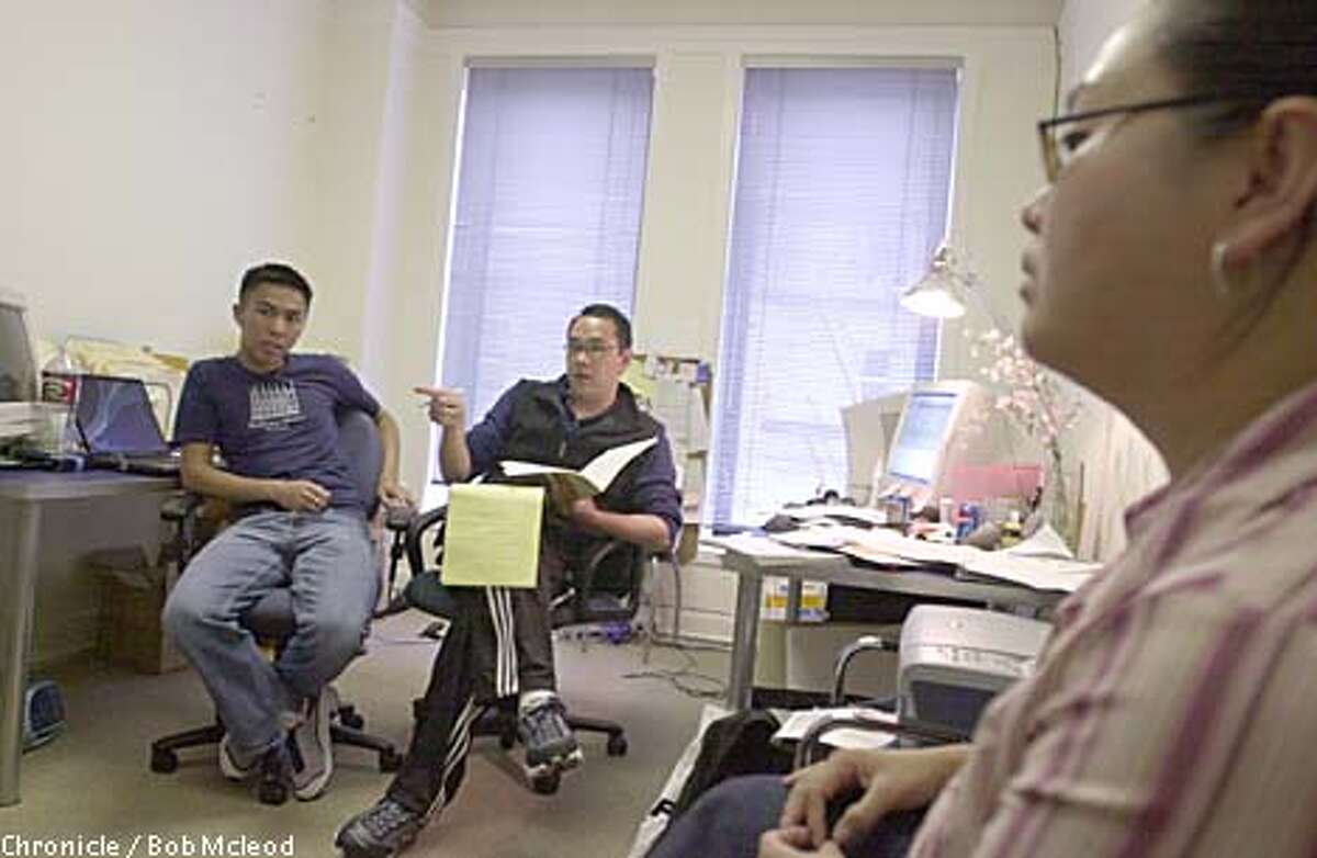Noodle magazine caters to gay Asian Americans / New magazine for gay
