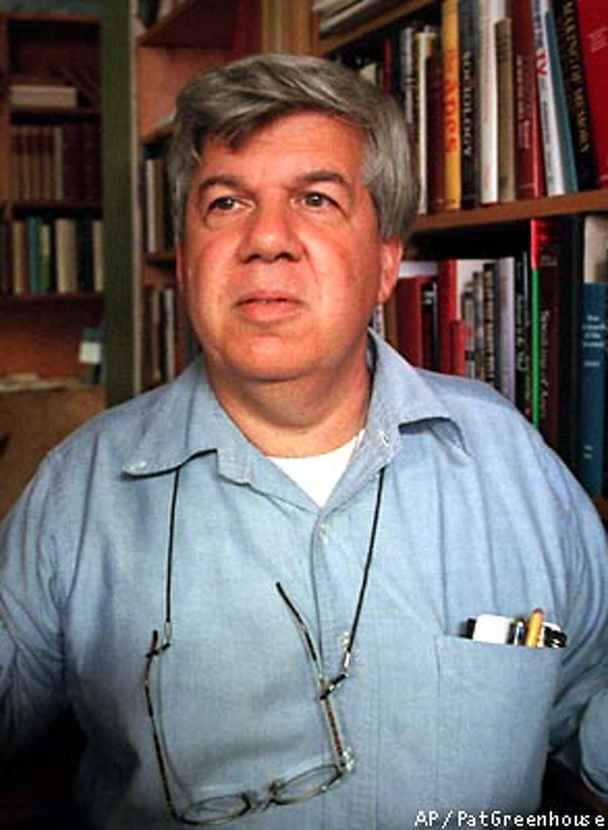 Evolutionist Stephen Jay Gould Dead Paleontologist Proposed Punctuated Equilibrium Theory