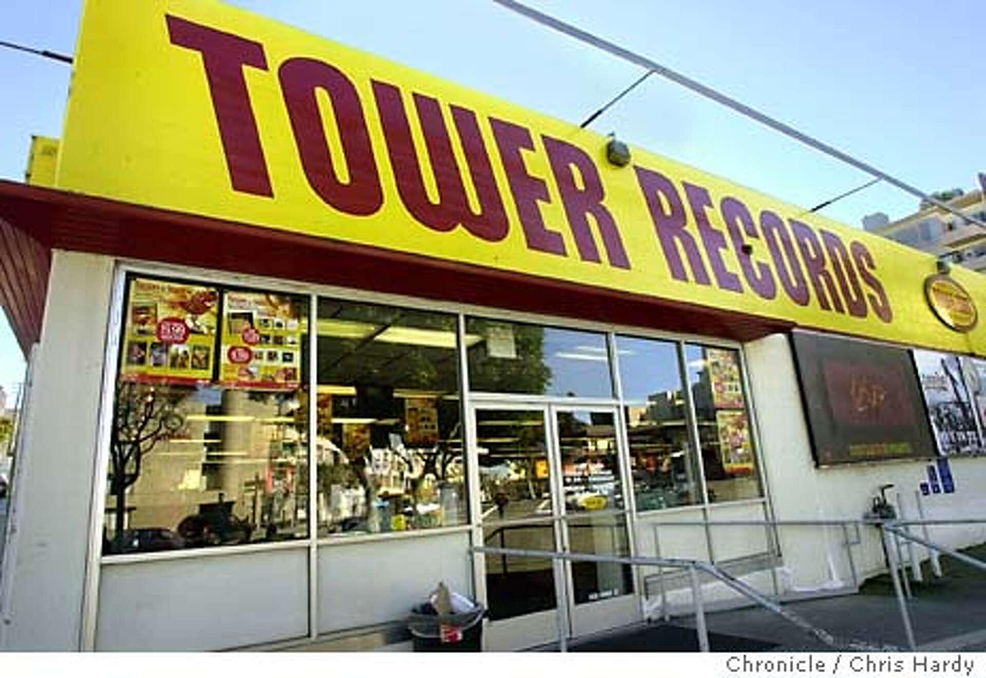 Tower Records hits a financial sour note / Pioneer music retailer