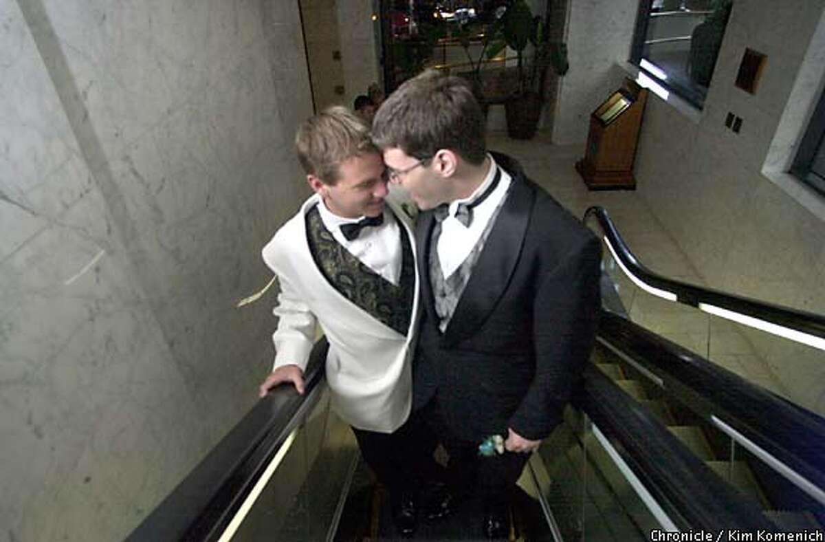 GAY PRIDE / GENERATIONS / Pride at the prom / Novato couple breaks down