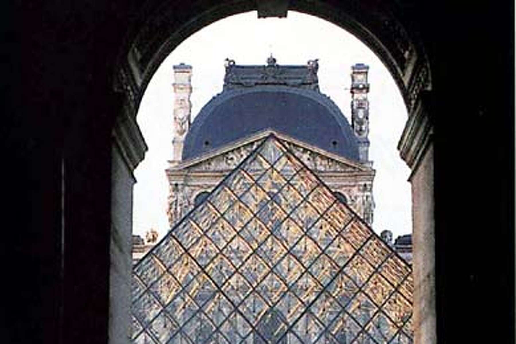 Paris Provides Clues To Fans Of Da Vinci Code Saint Sulpice Louvre Tied In Tale