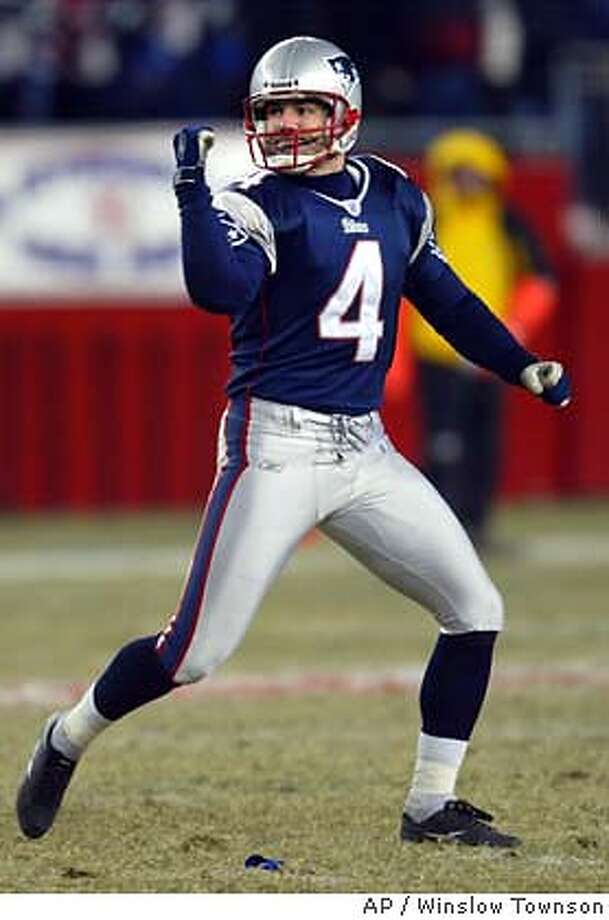 Vinatieri gets kicks in clutch SFGate