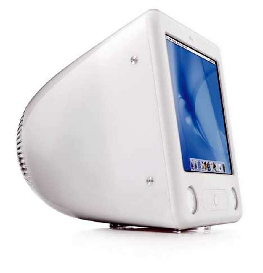 Apple aims new eMac at schools / No pretty colors on this souped-up ...