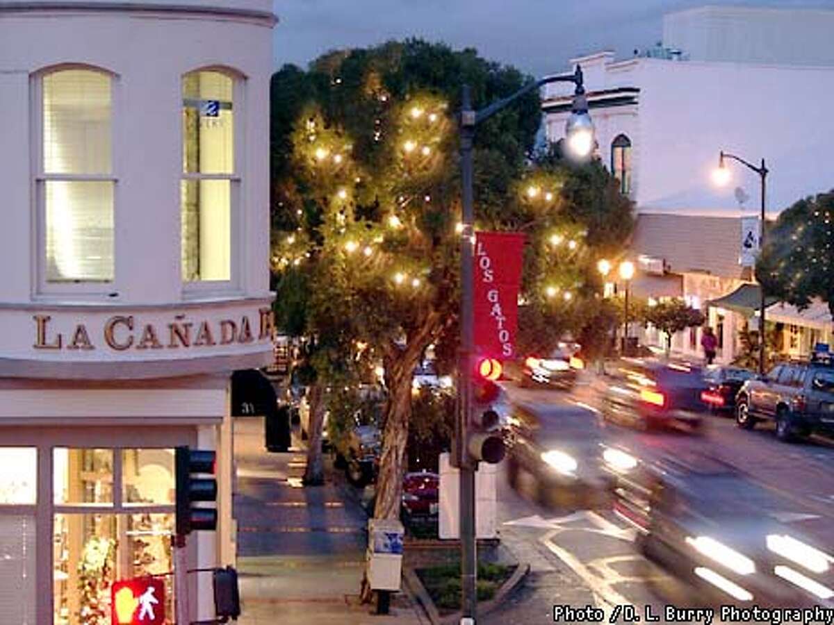 Los Gatos' smalltown holiday charms / Carriage rides, parade, lights