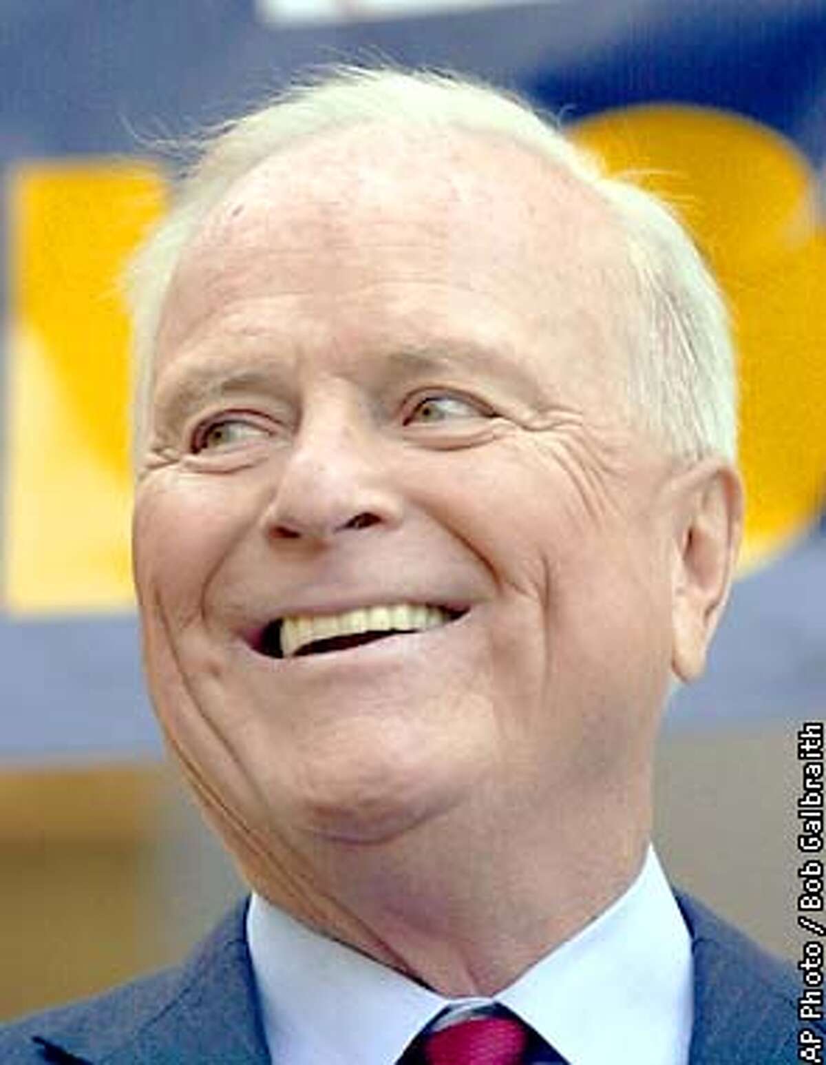 Former Los Angeles Mayor Richard Riordan smiles during a news conference Wednesday, Nov. 7, 2001, in Sacramento, Calif. Riordan, on the second day of a statewide tour announcing his candidacy for the Republican nomination for governor, attacked Gov. Gray Davis' handling of the state's power crisis. (AP Photo/Bob Galbraith) ALSO RAN 11/12/2001