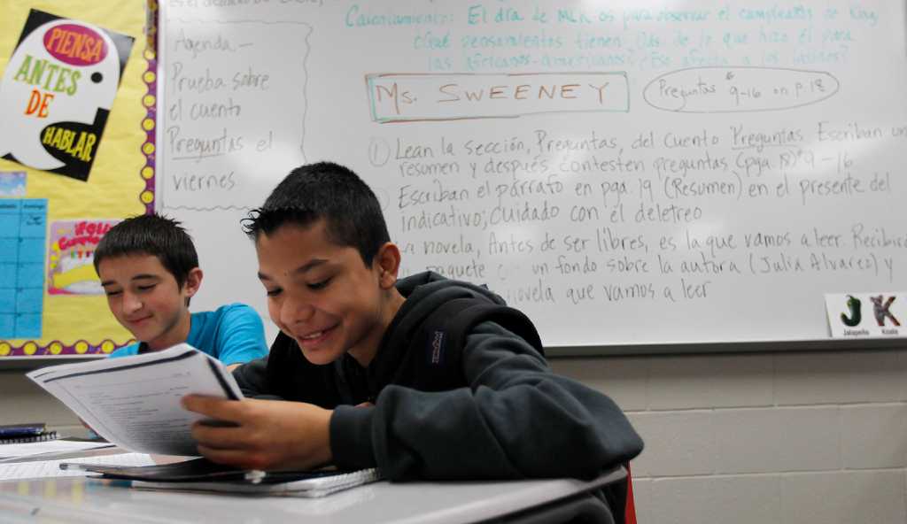 Classes turn bilingual students into biliterate ones Houston Chronicle