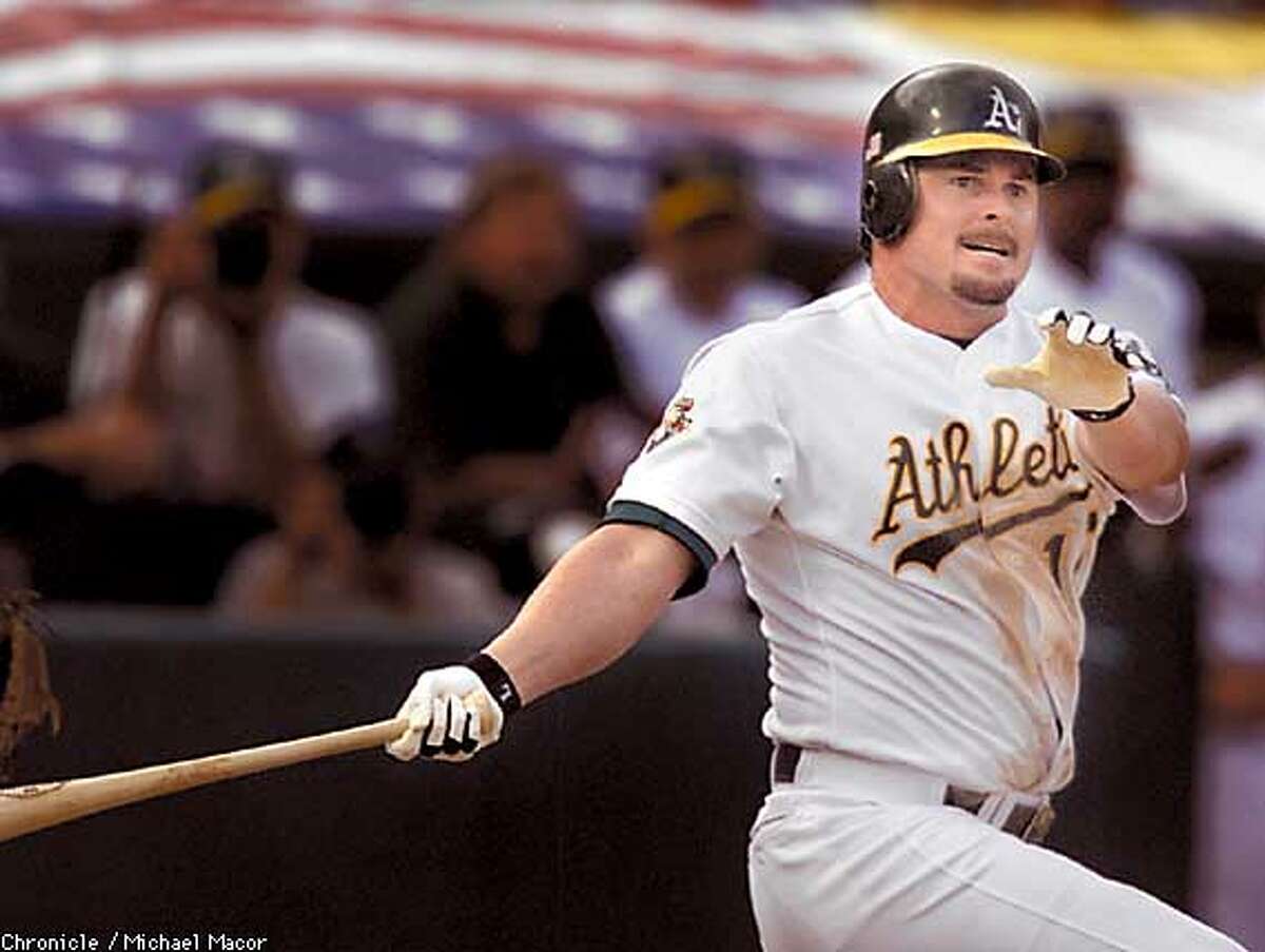 Oakland A's release Jason Giambi