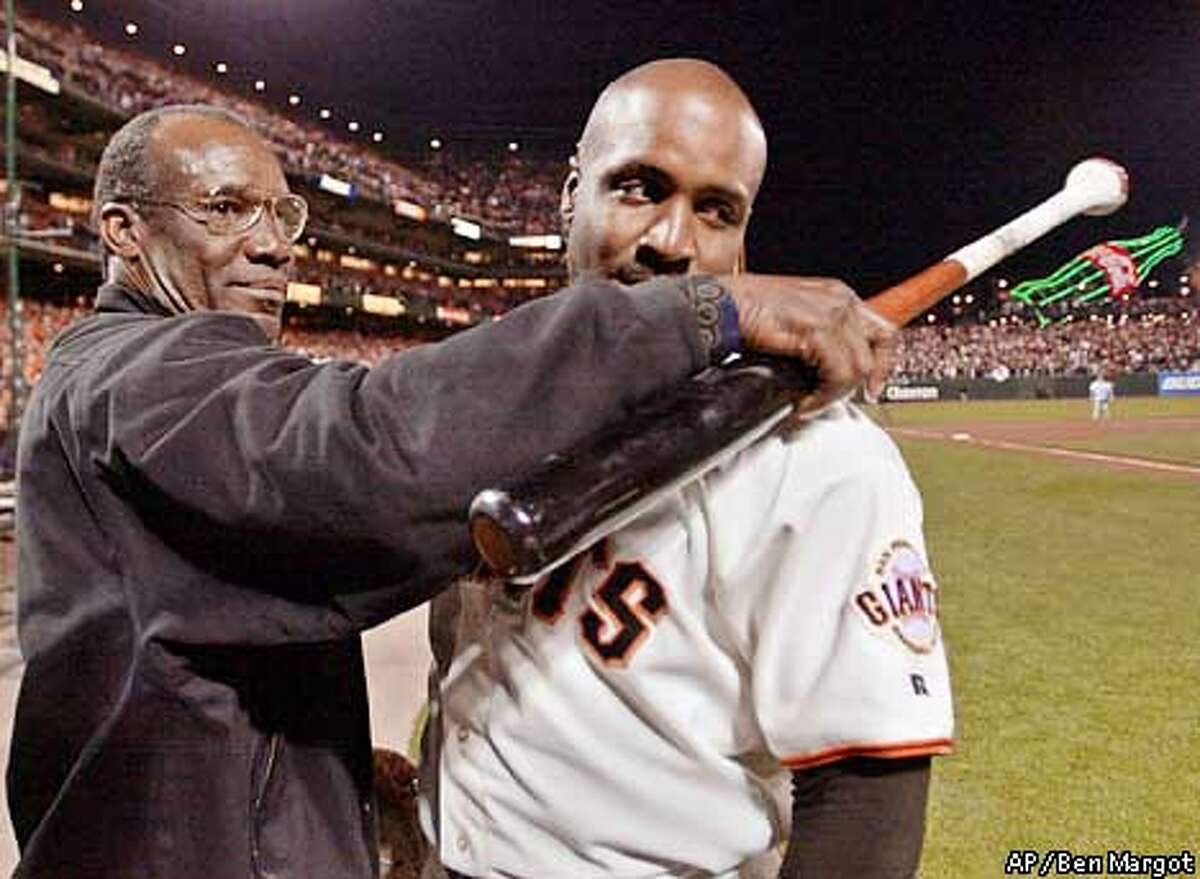 Giants great Bobby Bonds dies / 3-time All-Star and father of Barry ...