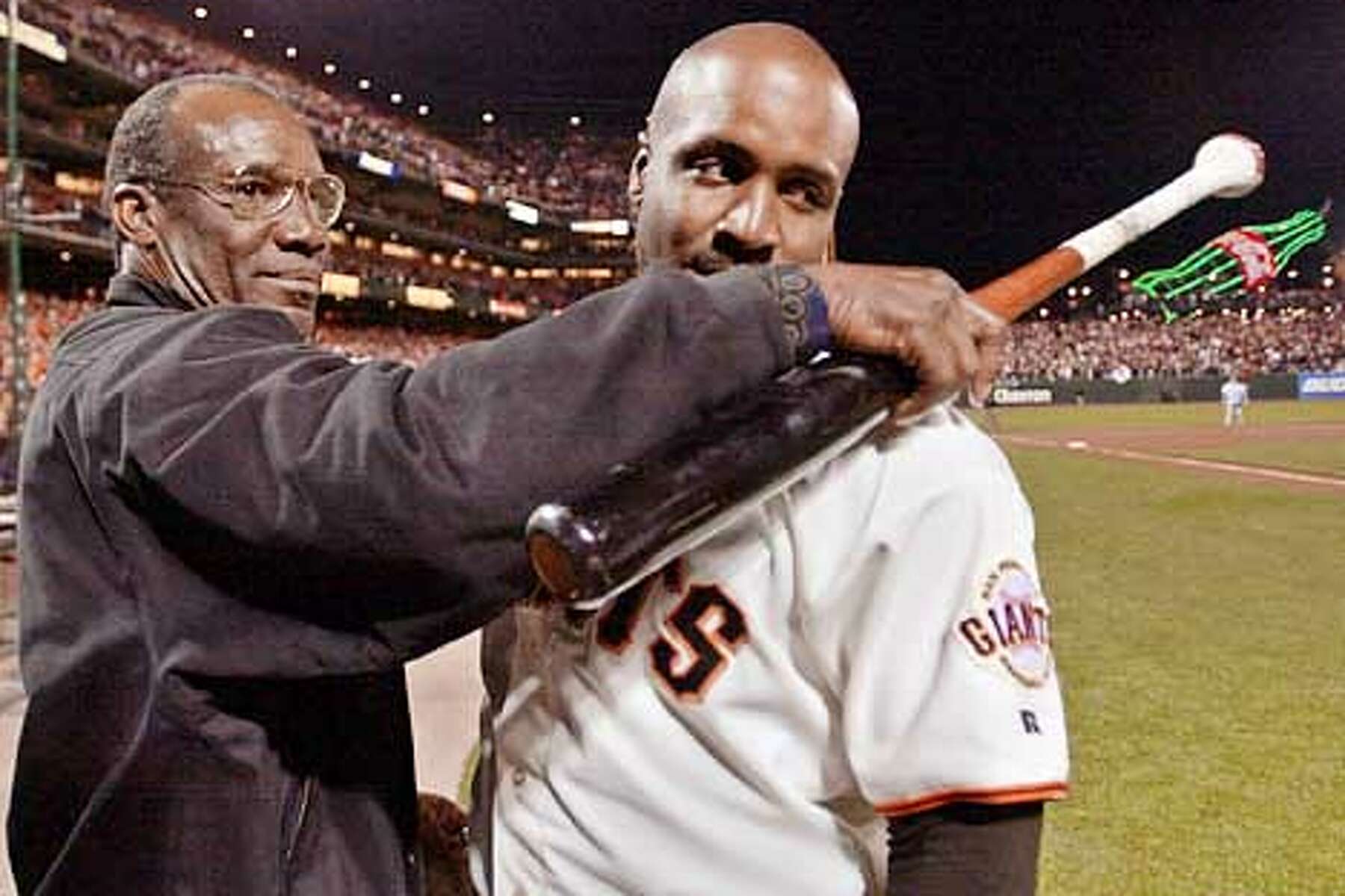 Barry Bonds felt pressure in first season with SF Giants - Sports