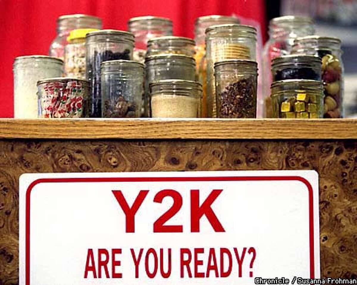 COUNTDOWN TO Y2K / Y2K Ready or Not 10 Days Left / As rollover to 2000