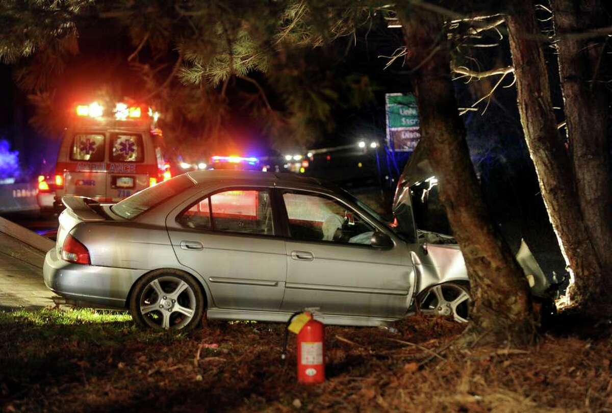 One Injured As Car Hits Tree On Merritt