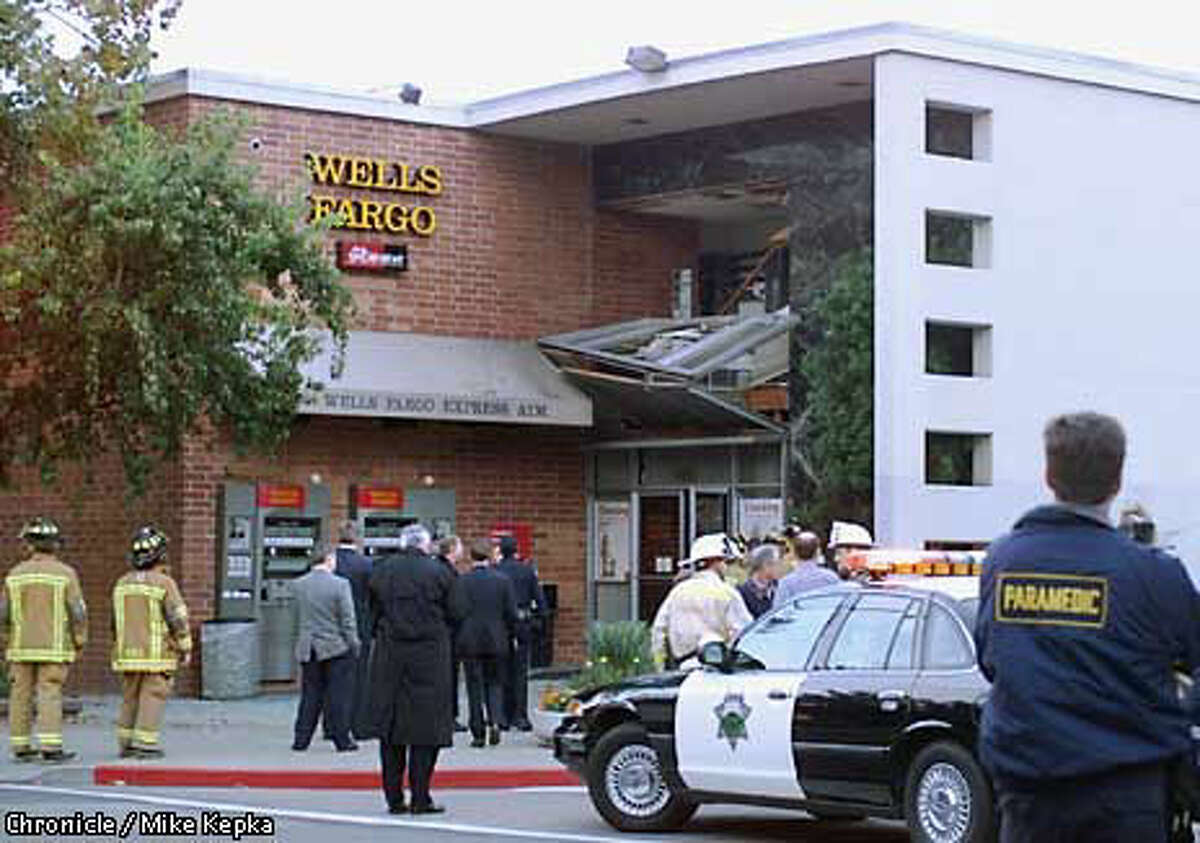 Explosion Rips Through Wells Fargo in Walnut Creek / Investigators