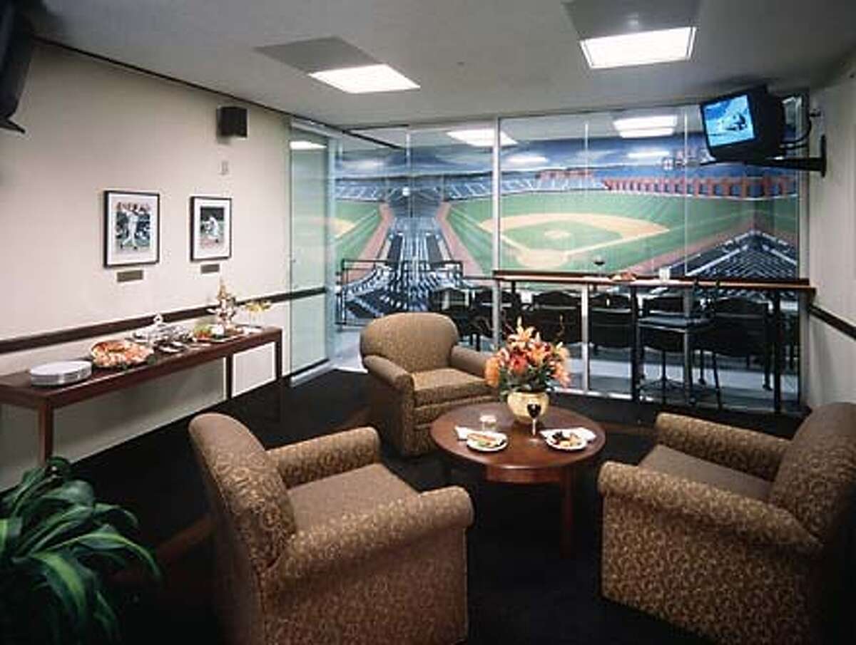 all-the-luxuries-of-home-games-pricey-ballpark-suites-are-helping-the