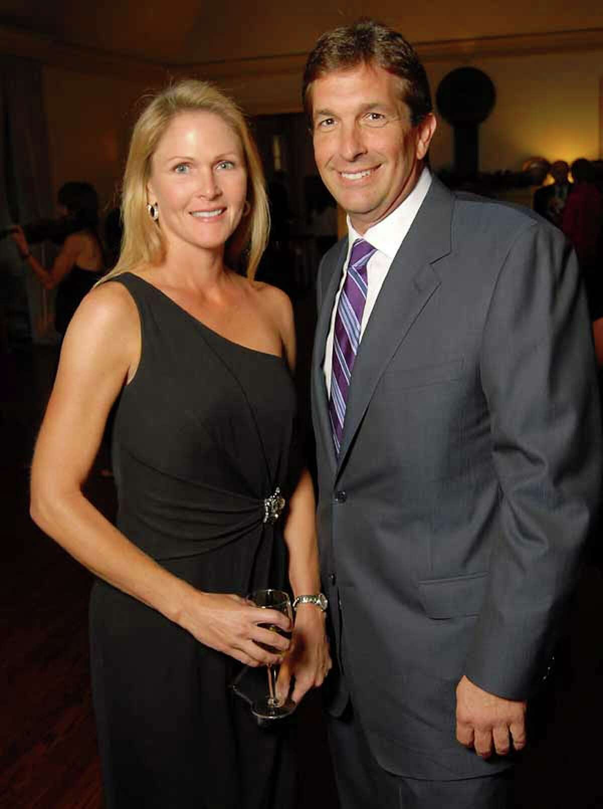 Heather Laruso Hutchins and John Goodman are shown in October 2009 at the Memorial Park Conservancy Gala at The Bayou Club.