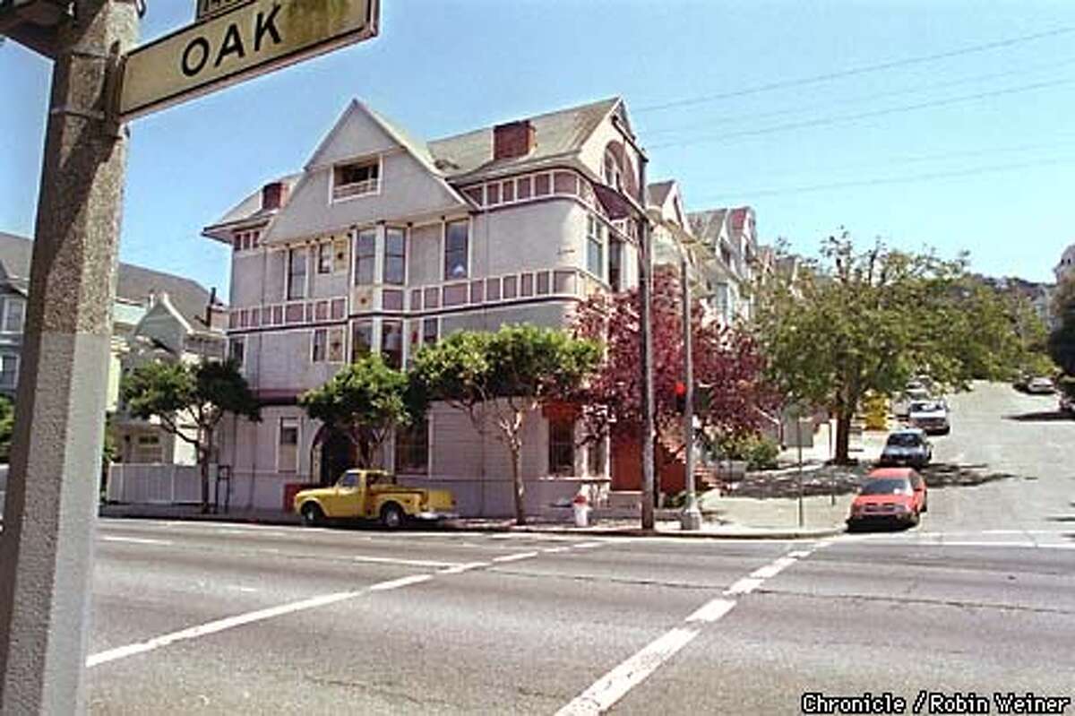 Oops! Turns Out Janis Joplin Lived Next Door / Haight's hippie history proves to be a bit fuzzy