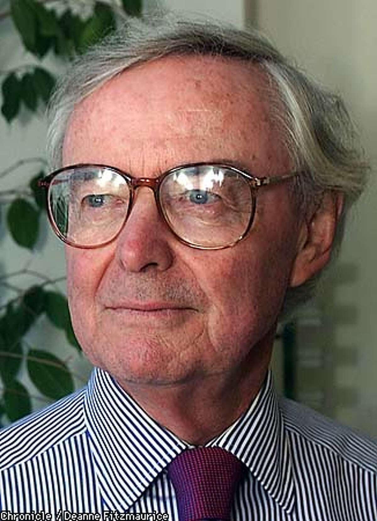 NEWSMAKER PROFILE / Howard Leach / S.F. Investor Leach Is Ready For Ambassador Post in France