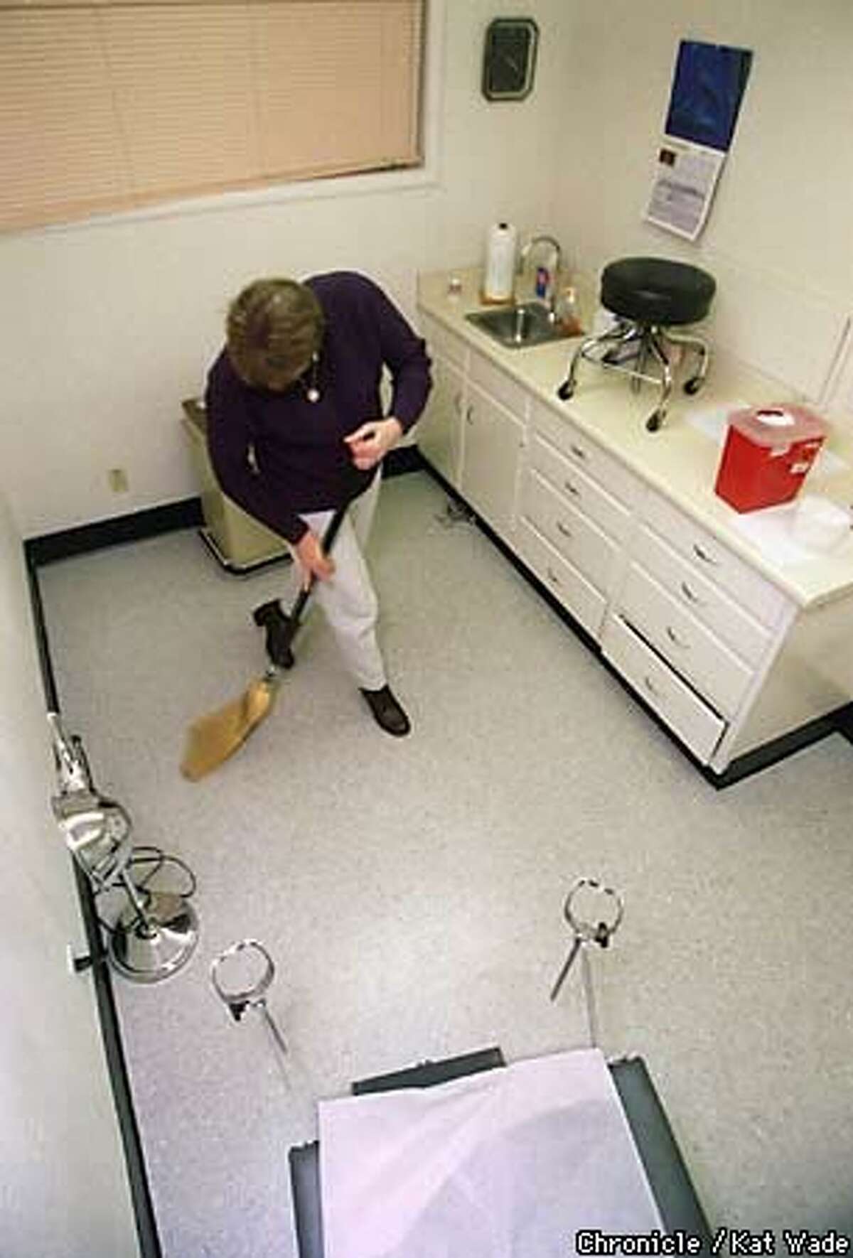 Battle Over Right to Choose / Abortion clinic in Redding stirs up