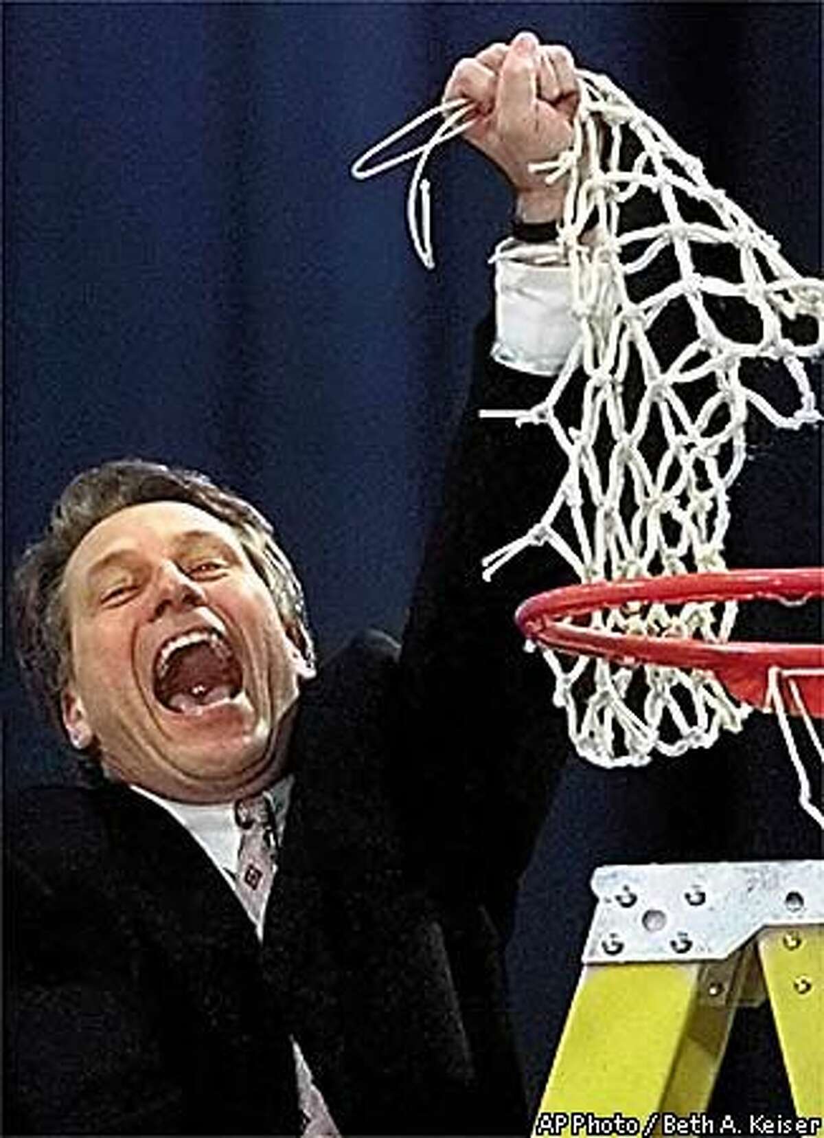 Izzo's Pal Mariucci Has Final Four Fever