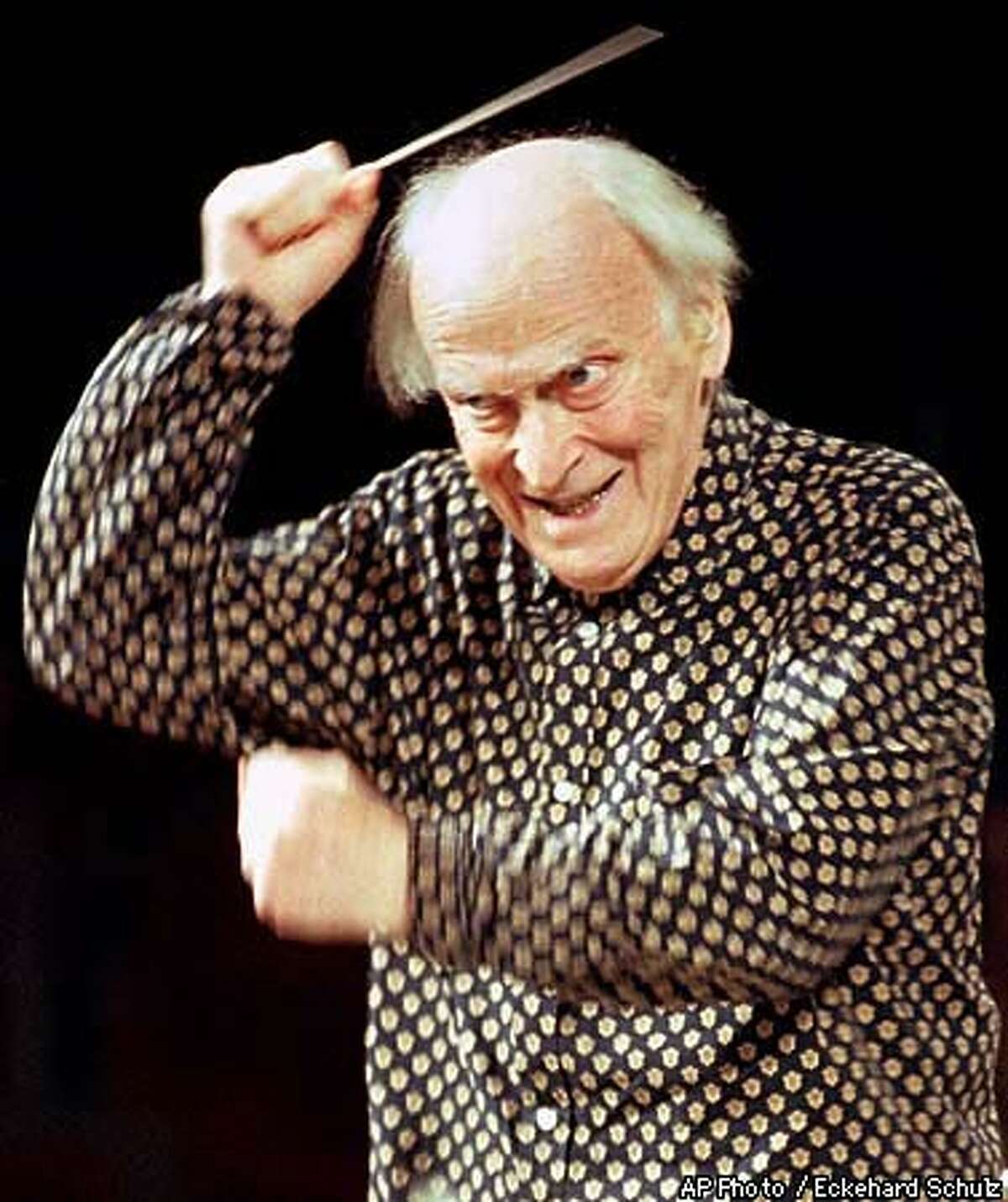 Maestro Menuhin Dies / S.F. master violinist became peace advocate