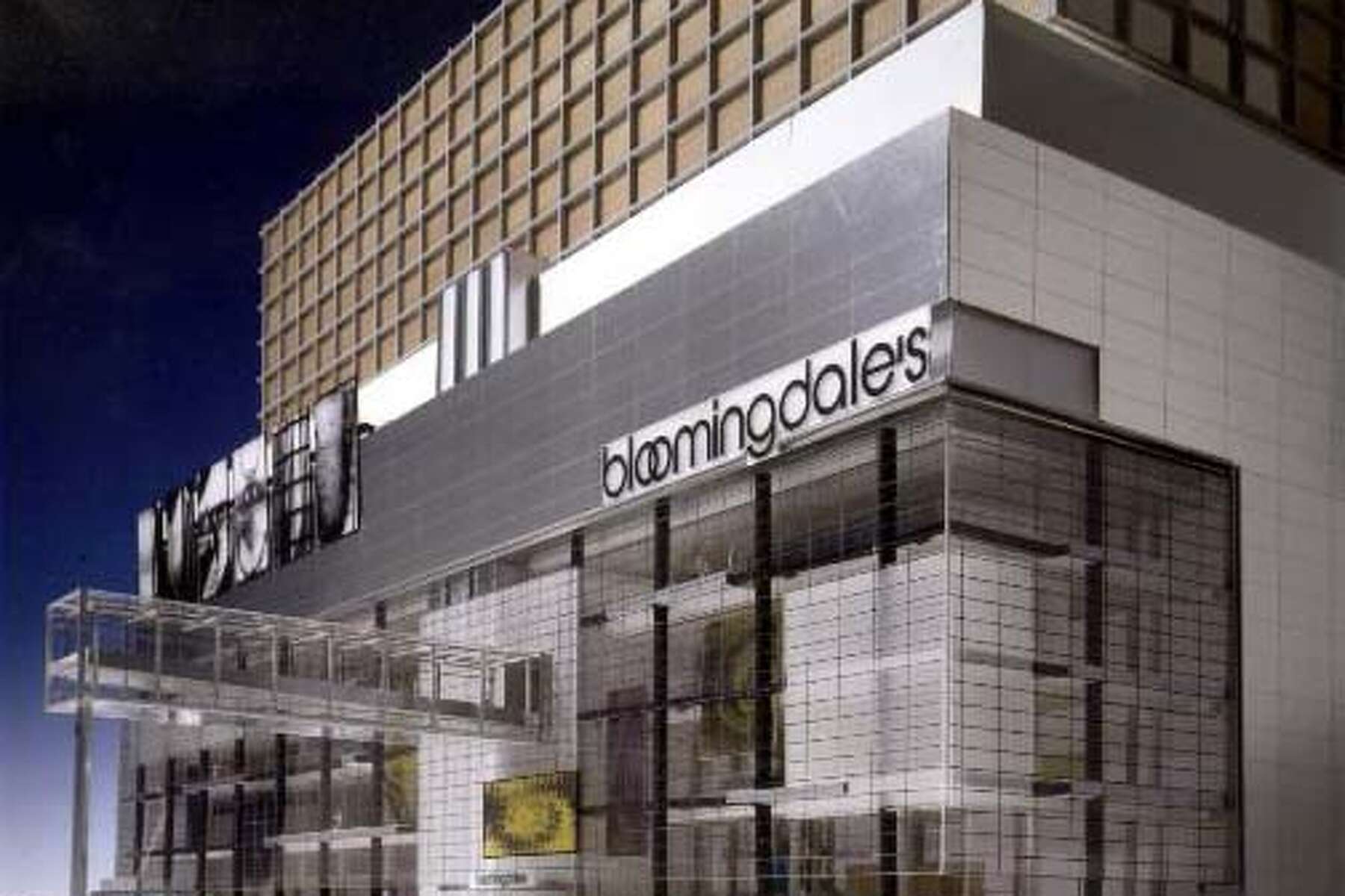Should Bloomingdale's sales associates receive commissions for