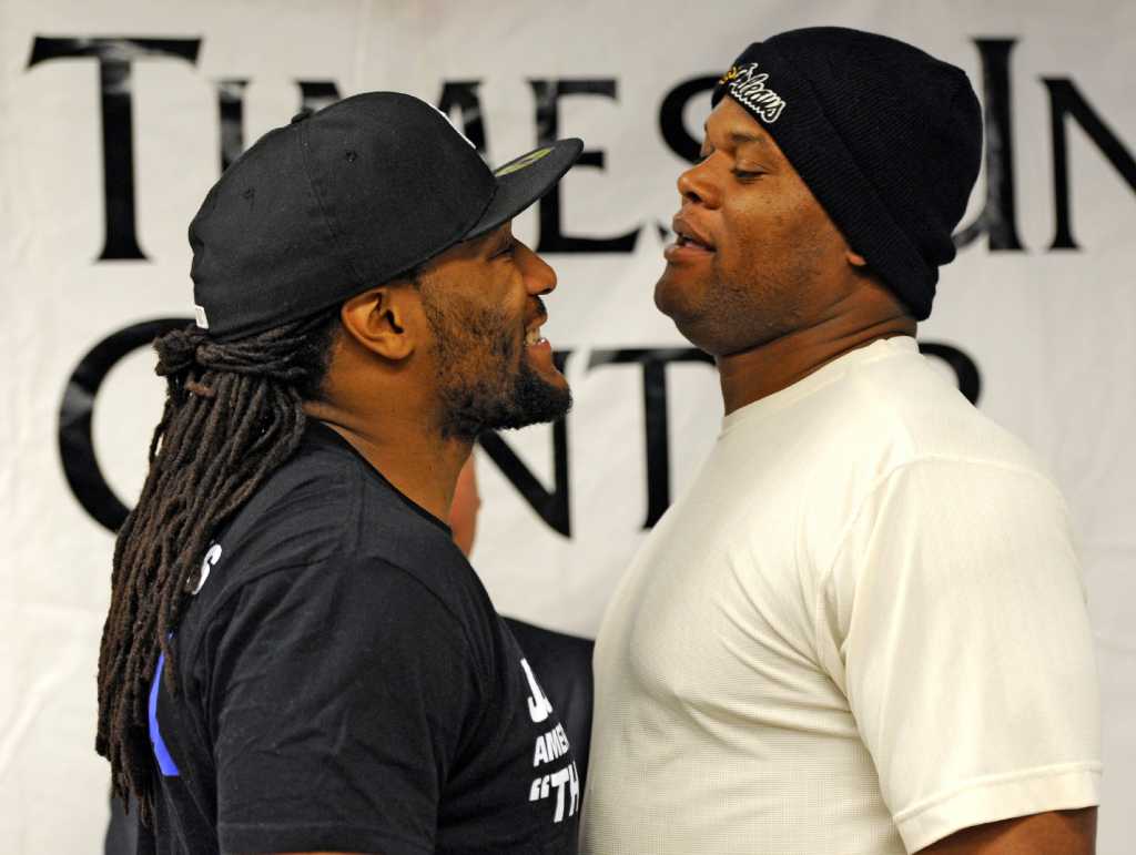 Fighter says he'll knock out champ