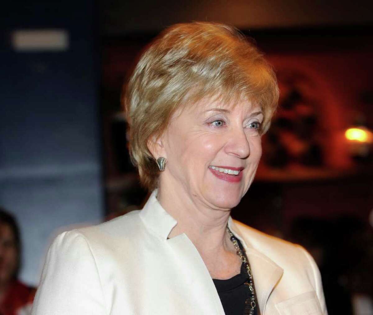 Republican U.S. Senate candidate Linda McMahon meets with area residents at SBC Restaurant & Brewery in Stamford, Thursday night, Feb. 2, 2012.