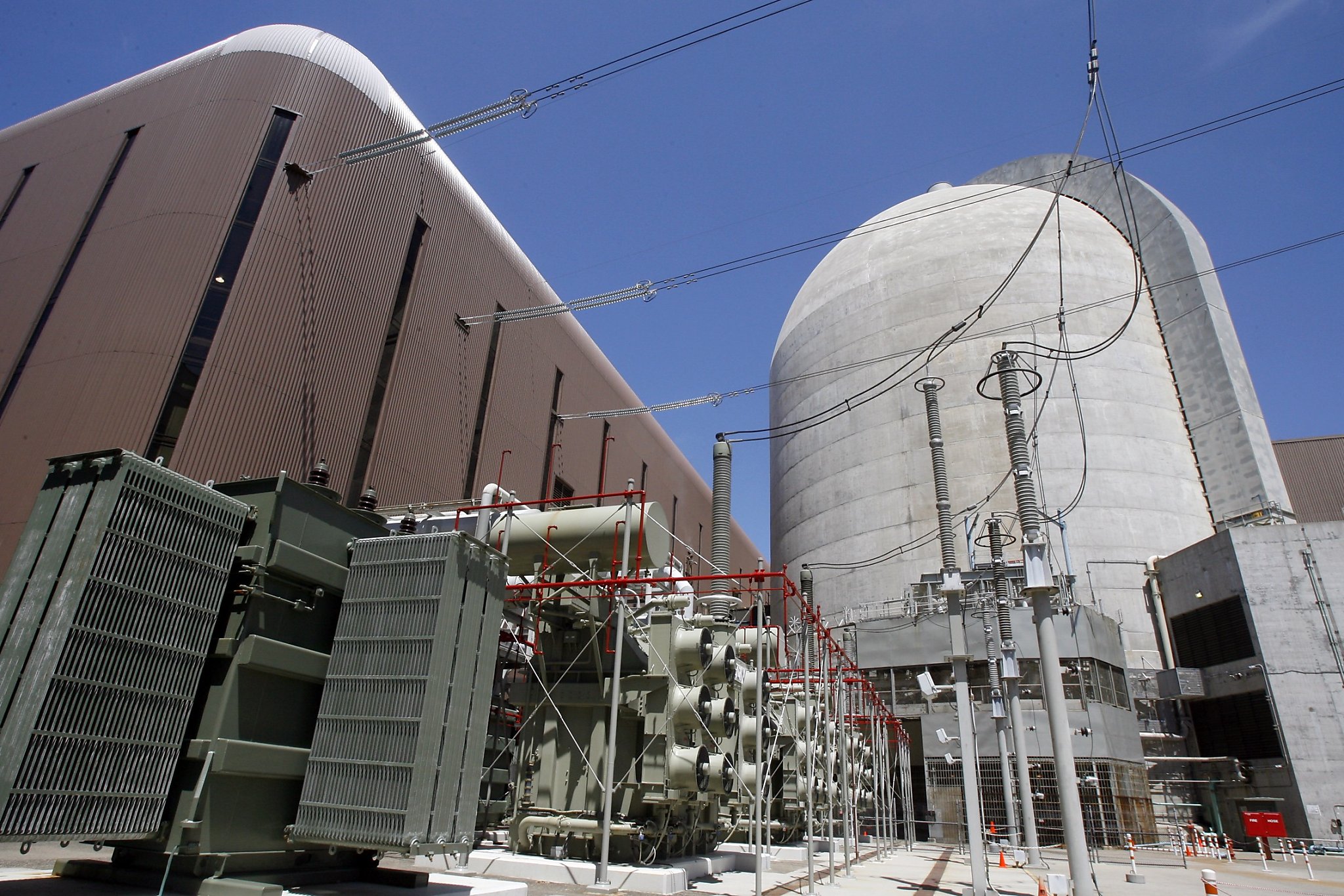 PG&amp;E Diablo Canyon nuclear plant can withstand 10,000
