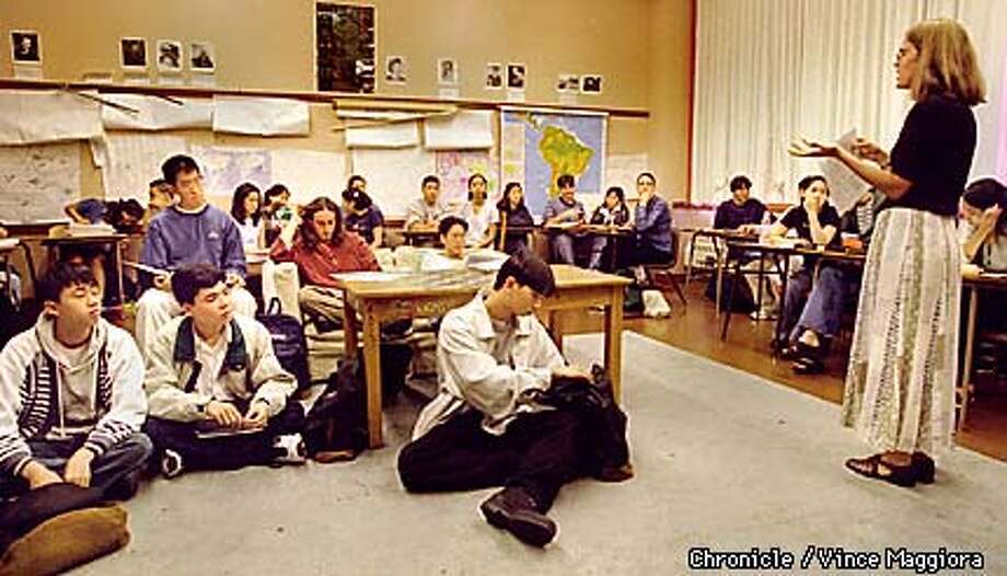 On the Wrong Track? / Segregated classes result from ...