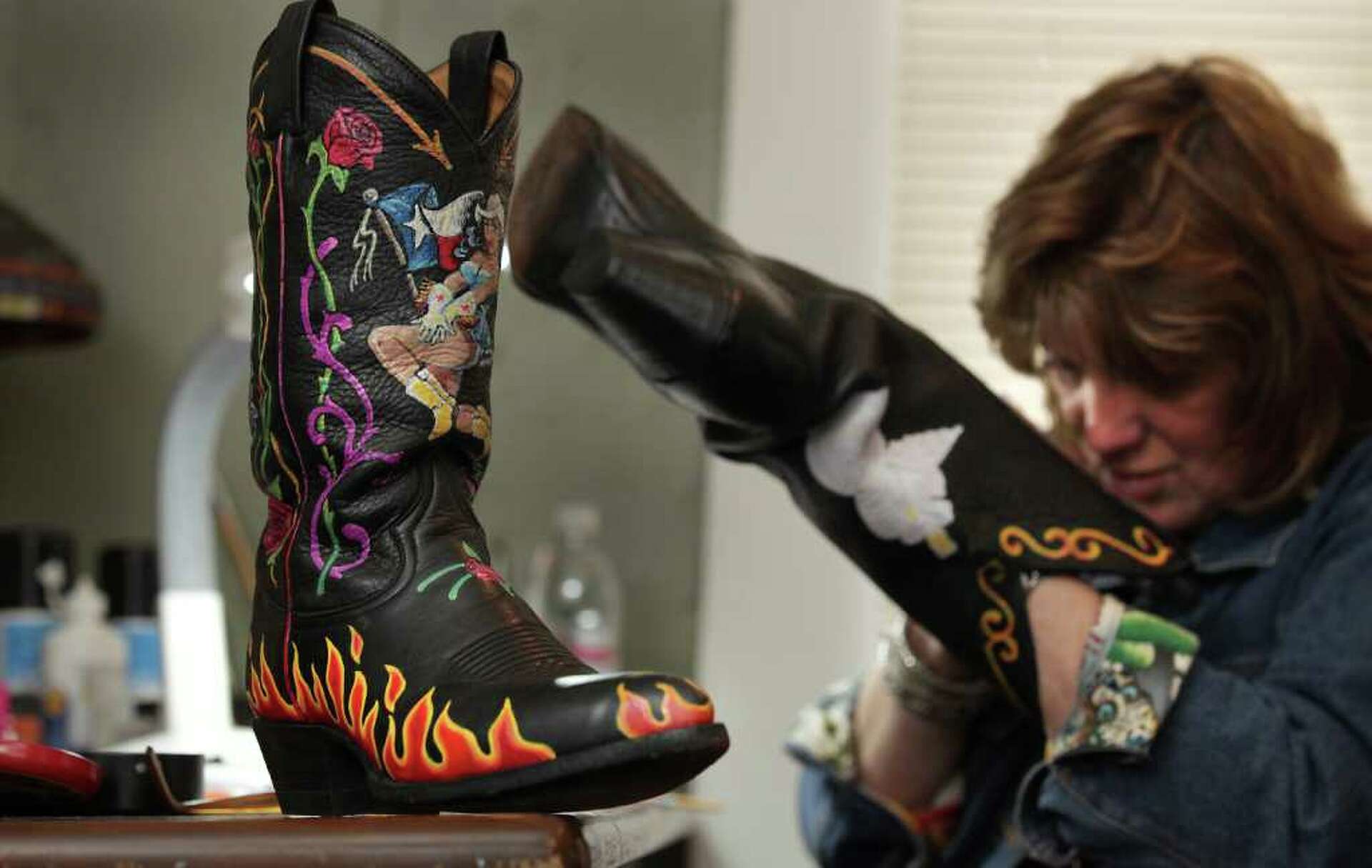 Idris immanual Handmade and hand painted boots by Dr.Martens: Artist collaboration, custom boots :: Behance main image 2