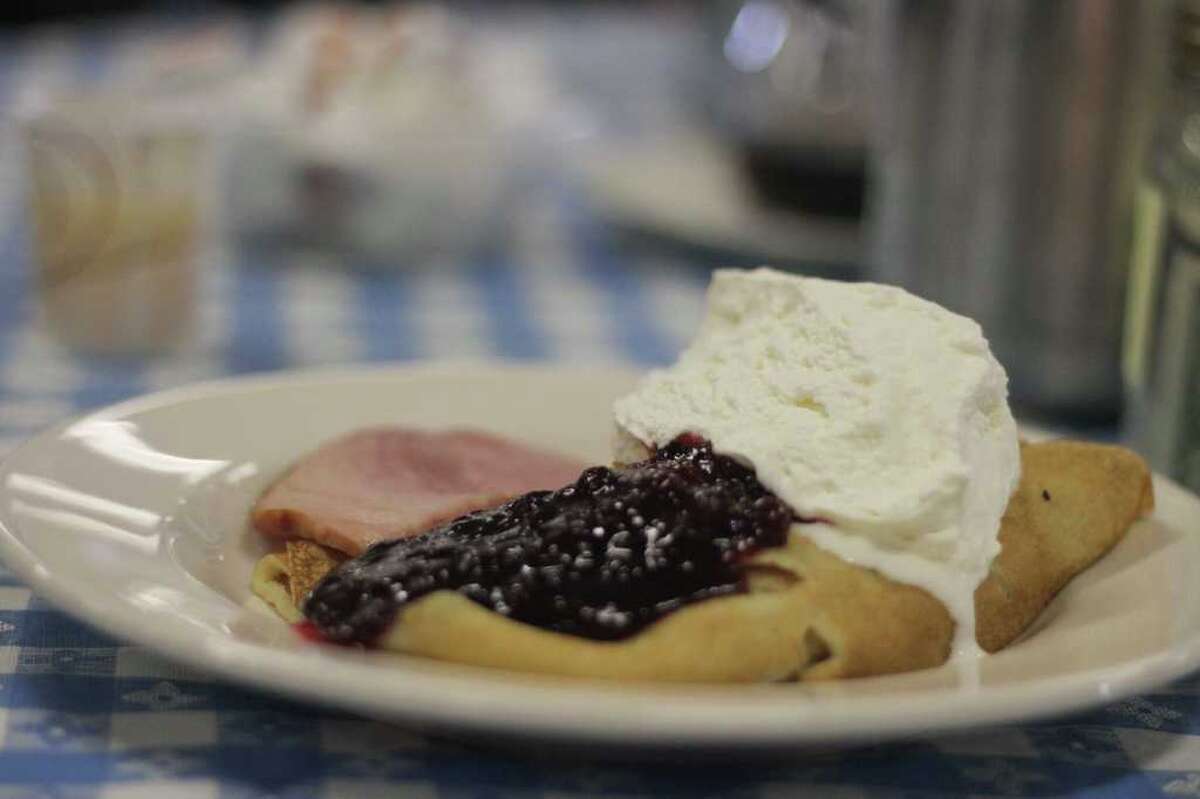 Swedish Cultural Center hosts Swedish pancake breakfast