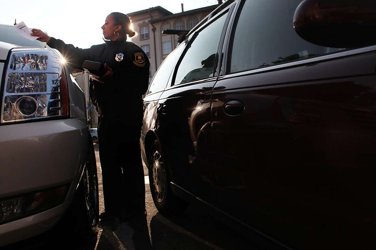 Oakland, Berkeley eye driverfriendly parking laws