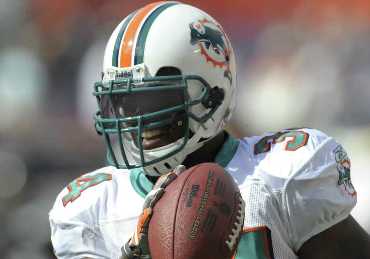 Former UT Star Ricky Williams Retiring From NFL