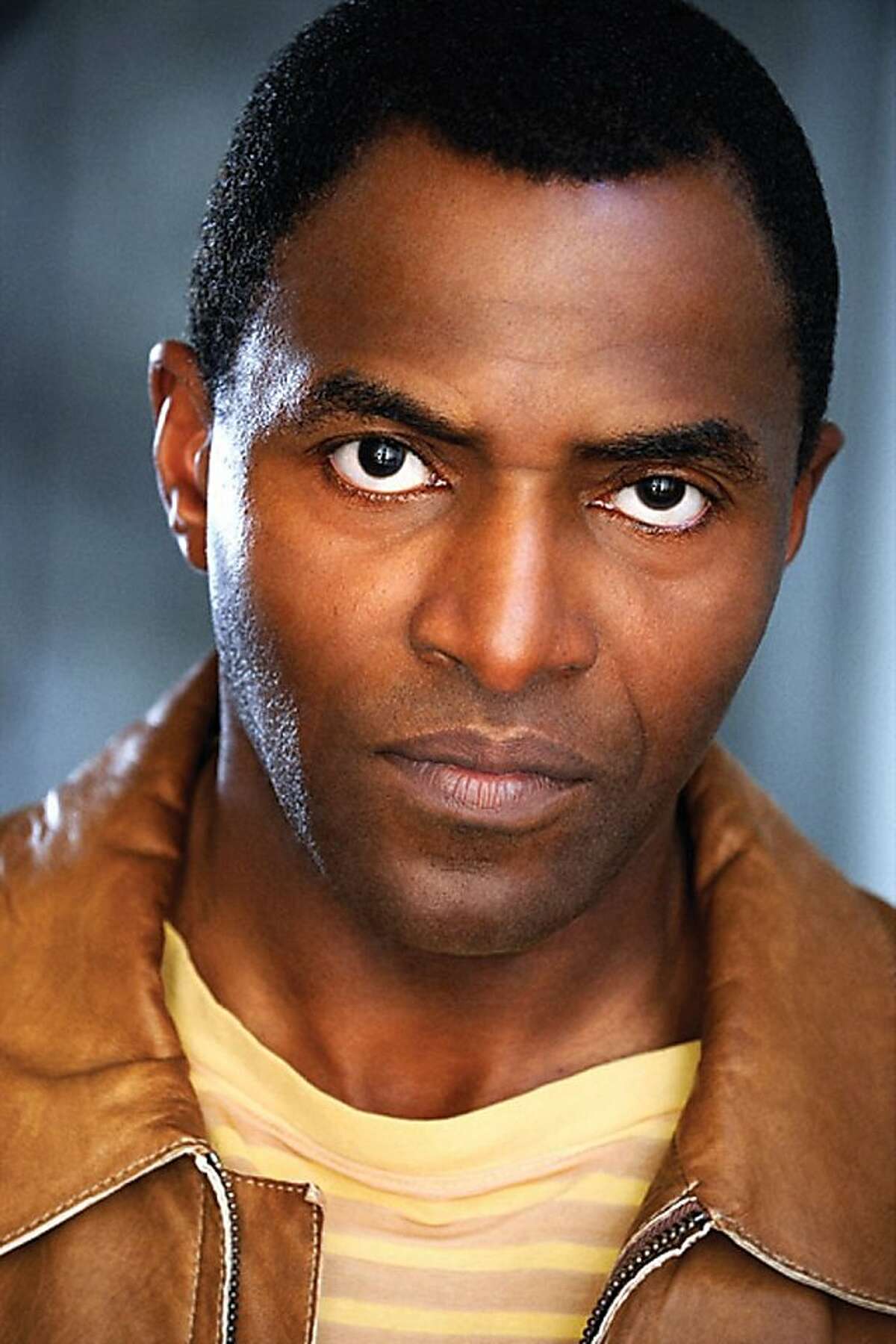 Carl Lumbly, starring in "Blue/Orange" at Lorraine Hansberry Theatre