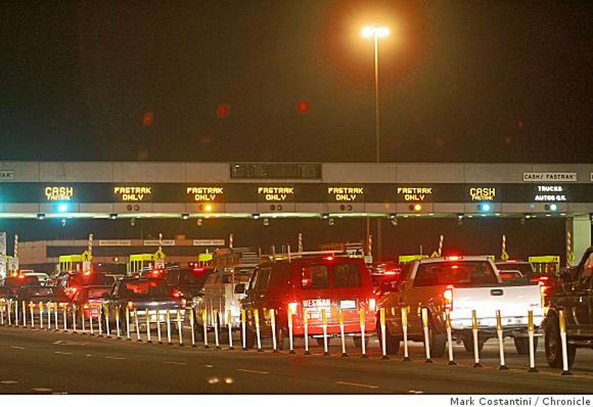 Bay Area bridges to get more FasTrak lanes