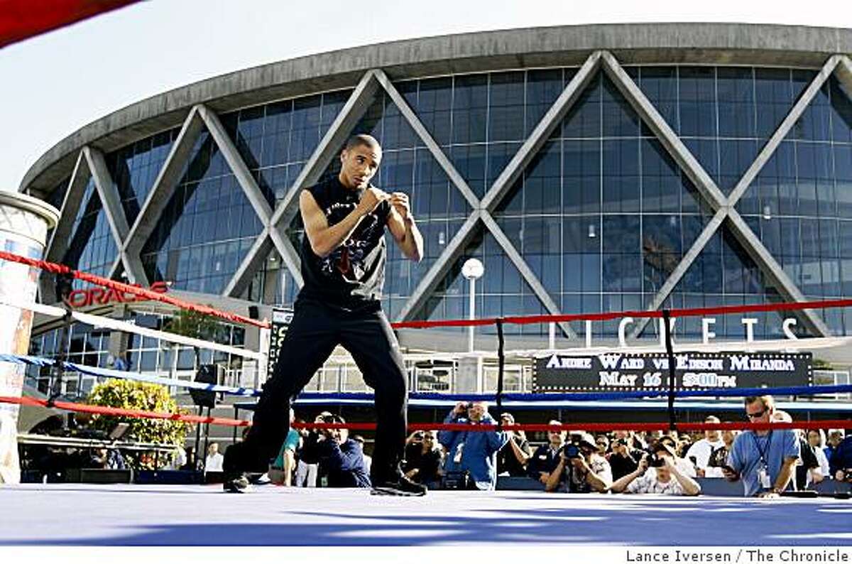 Oakland's Andre Ward held a public work out in Oakland on Tuesday, May 12, 2009.