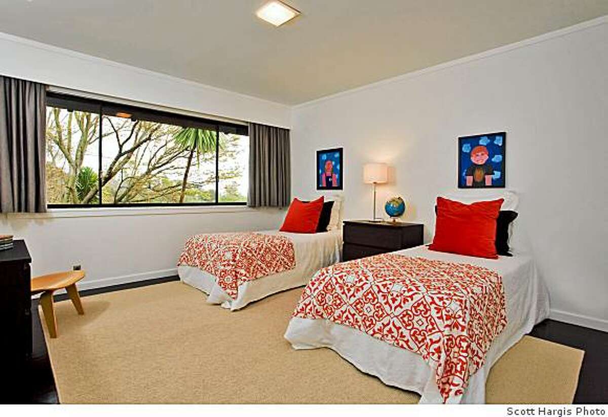 Mayhew home in Piedmont deserves second look