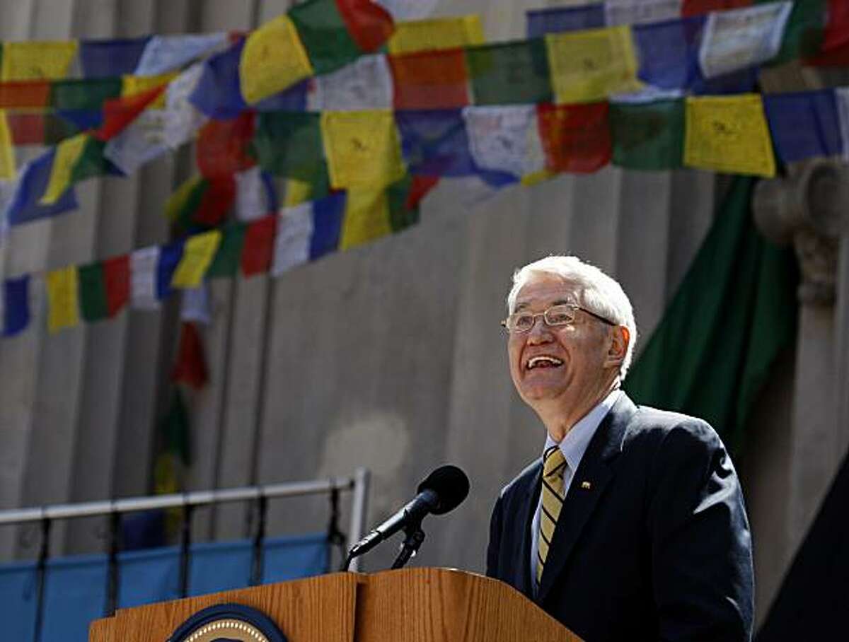 UC Berkeley Chancellor Robert Birgeneau makes opening remarks before the Dalai Lama speaks to a sold out crowd about "Peace Through Compassion" at the Greek Theatre in Berkeley, Calif., on Saturday, April 25, 2009.