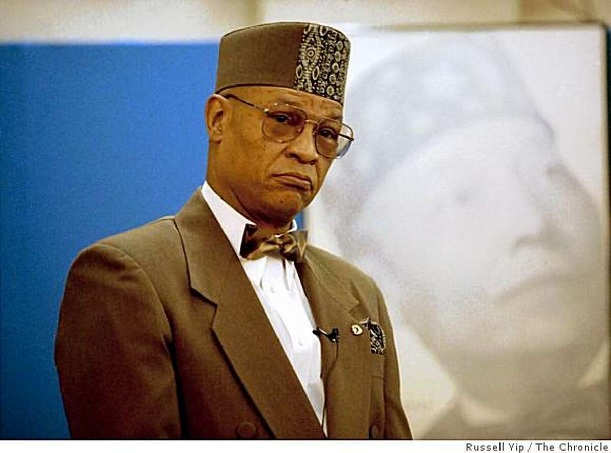 The elder Yusuf Bey, leader of the Your Black Muslim Bakery speaking a rally during his campaign for the mayor of Oakland in 1994.