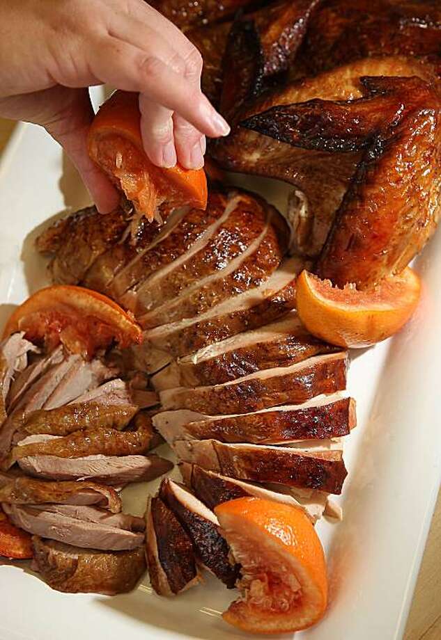 Grapefruit wedges keep turkey moist SFGate