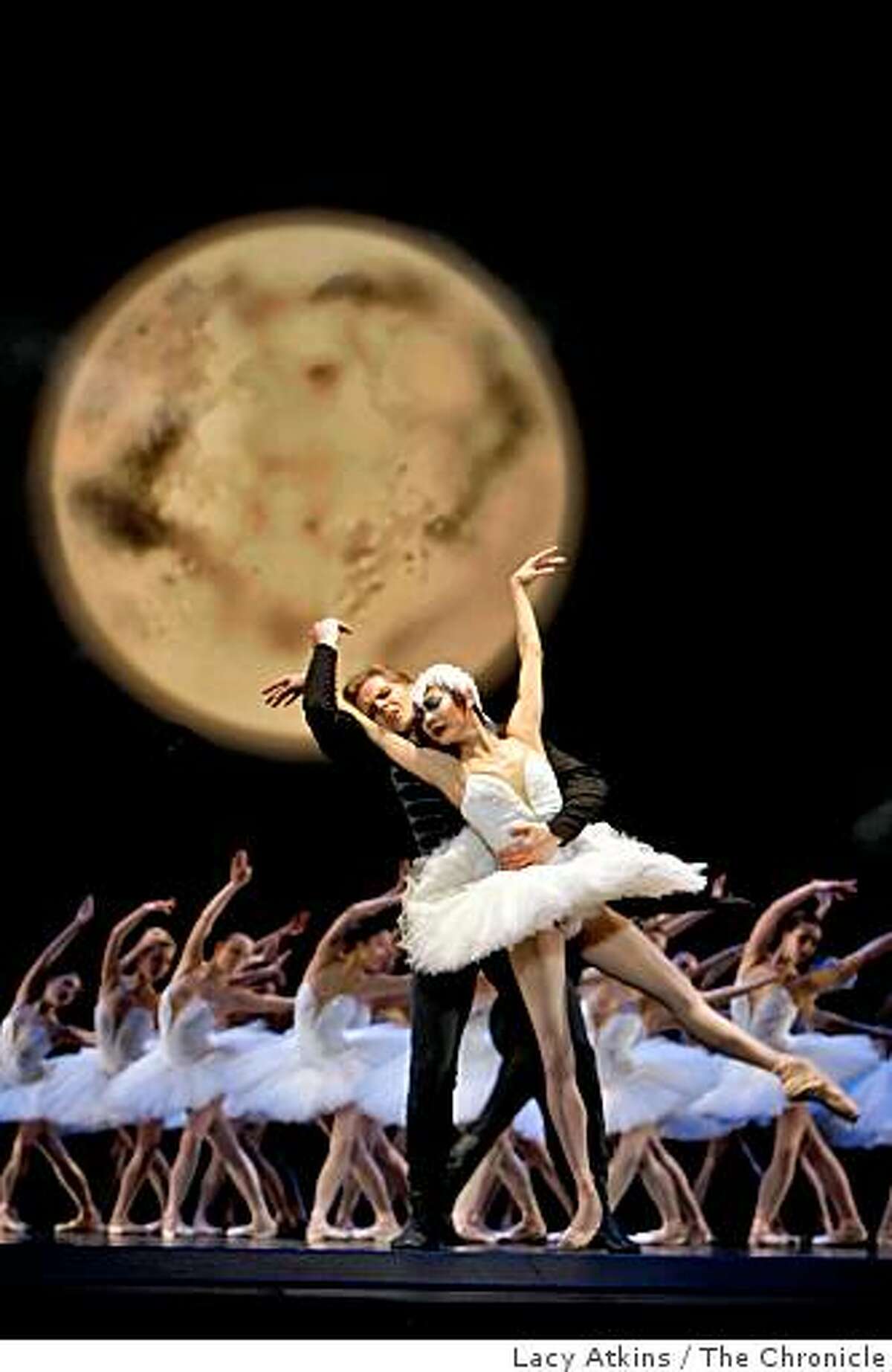 Dance review: S.F.'s Ballet's 6 Swan Queens