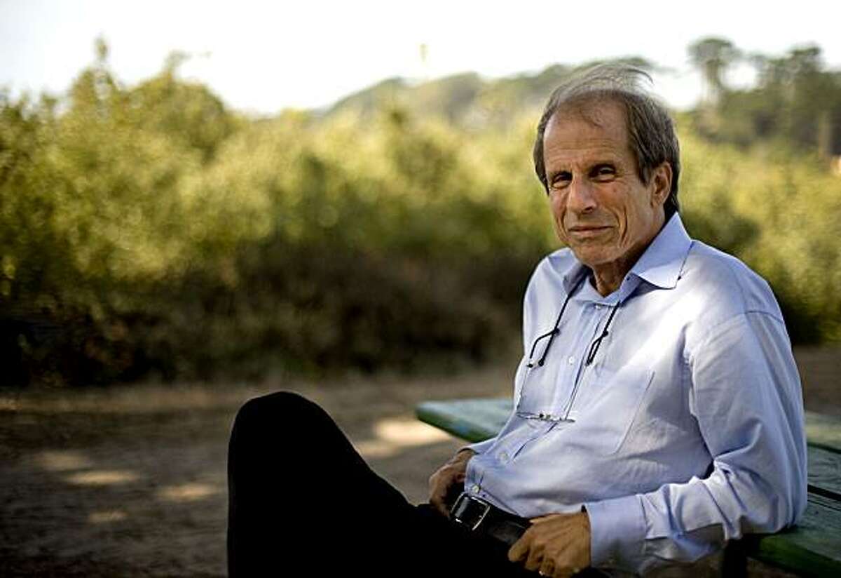 KQED's Michael Krasny a lucid voice of curiosity