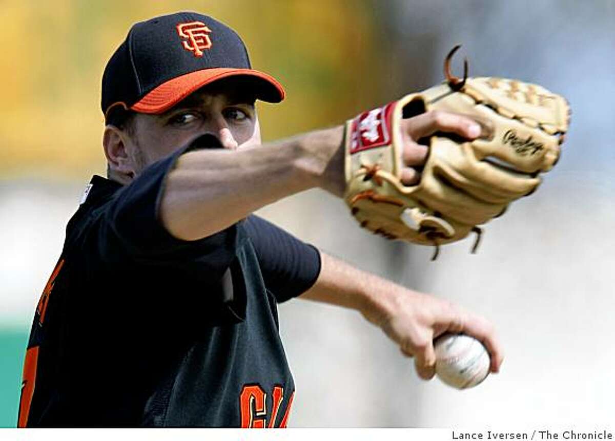San Francisco Giants pitcher Jack Taschner delivers a fastball during Spring Training batting practice at Scottsdale Stadium Saturday February 21, 2009 in Scottsdale.