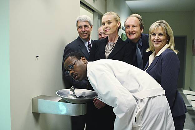 Better Off Ted Streaming Vf TV review: 'Better Off Ted' develops laughs