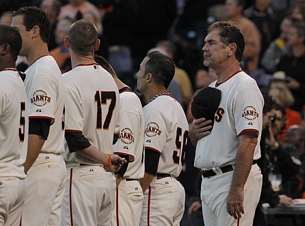 World Series: Giants' Tim Lincecum settles in after rough start